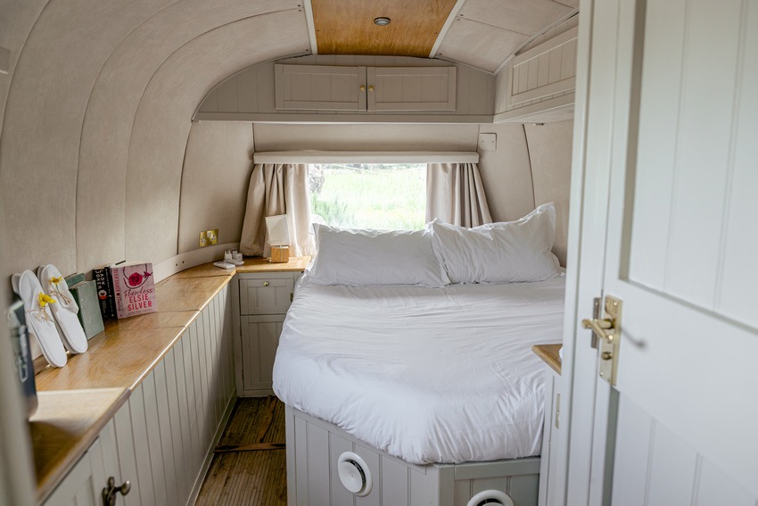 Airstream Petrarolo sleeping area with warm interior
